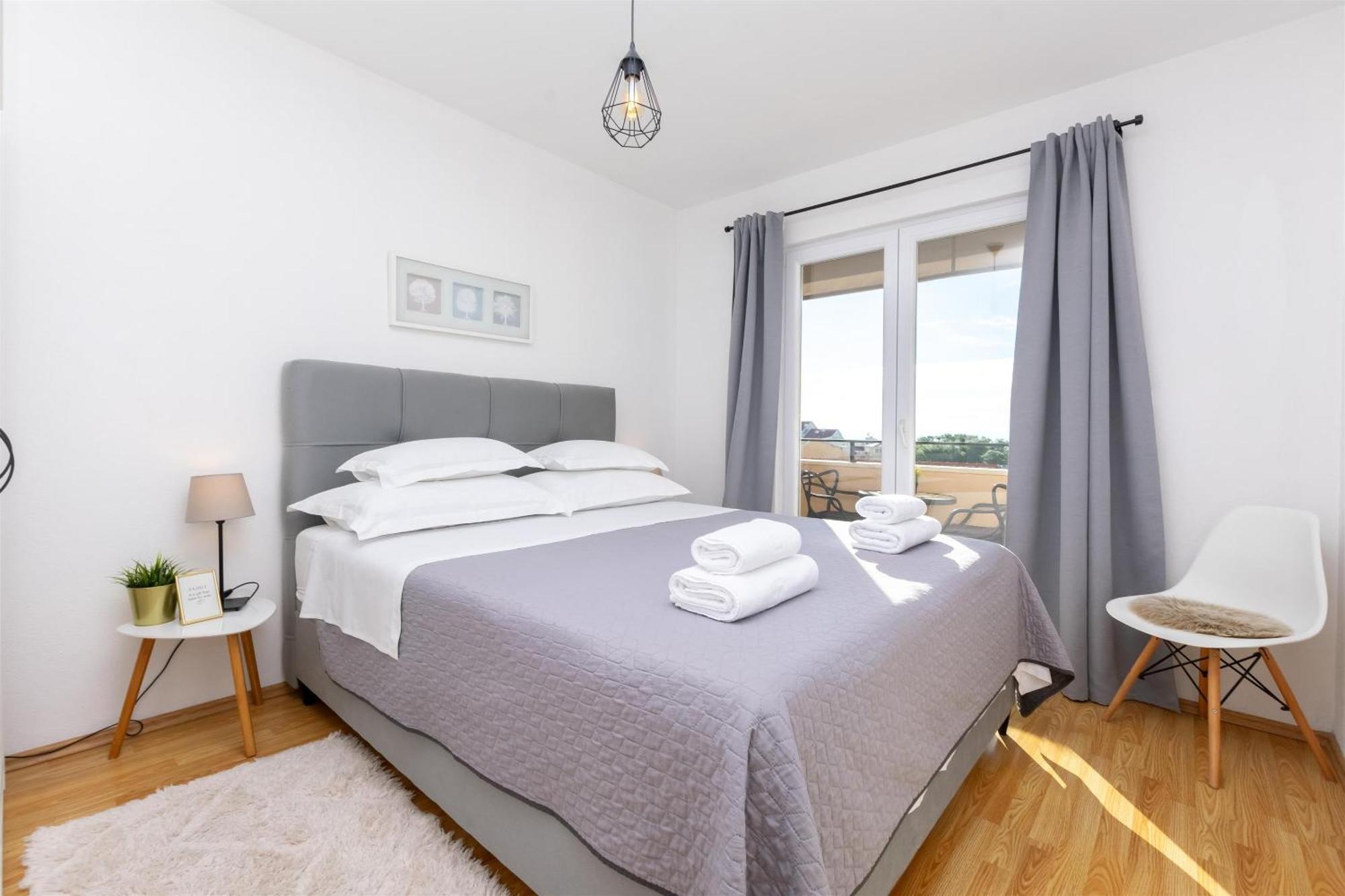 Apartments Marijo Baška Voda Dış mekan fotoğraf